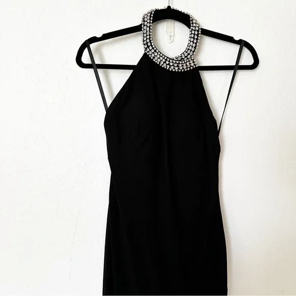 Mac Duggal Beaded Halter Gown Size 0